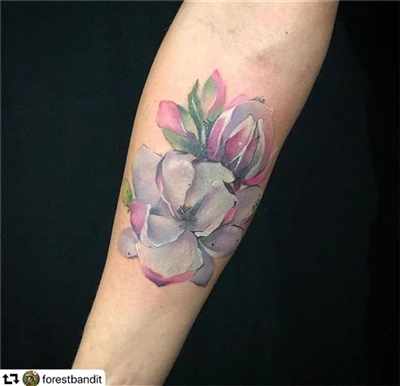 الزهور على ذراعي